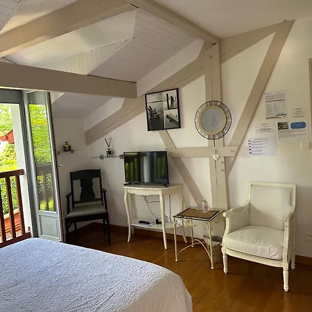 Les Chambres D'Arrauntz Ustaritz Buitenkant foto